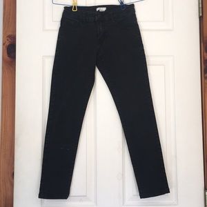 Cropped Black Denim Jeans